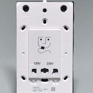 Legrand 572155 Shaver socket Arteor White