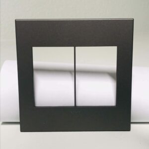 Legrand 571498 Cover plate Arteor Magnesium 2x3M