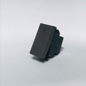 Legrand 572513 1way double pole sw Arteor Magnesium 1M