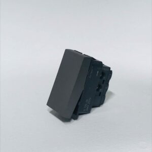 Legrand 572509 1way single switch Arteor Magnesium 1M