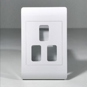 Synerji Grid plate 4x2 3 lever